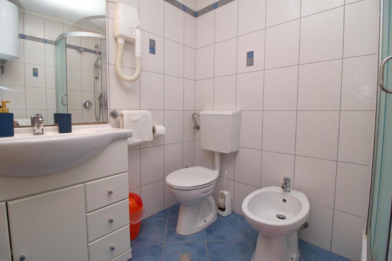 Apartments Lidija Ровинь Экстерьер фото