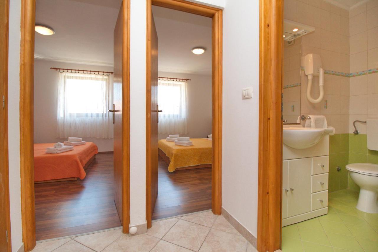 Apartments Lidija Ровинь Экстерьер фото