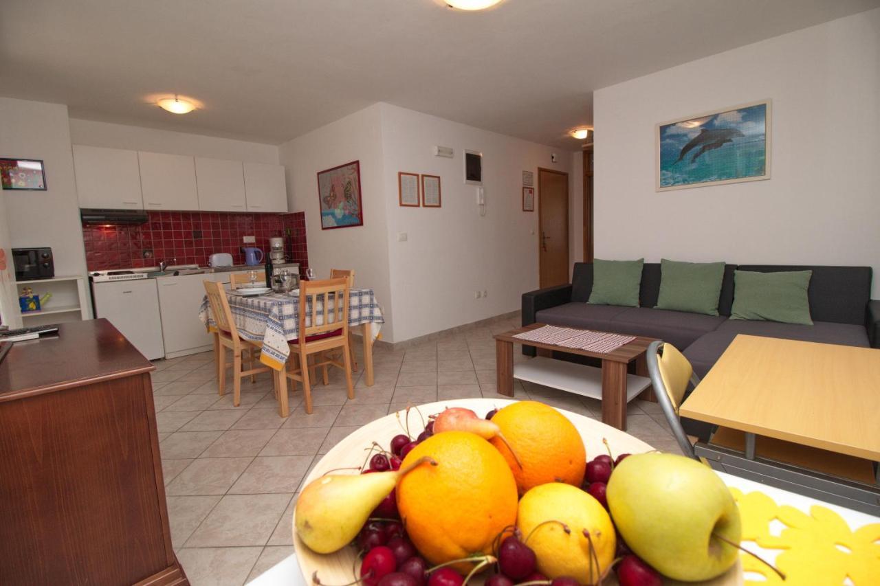 Apartments Lidija Ровинь Экстерьер фото