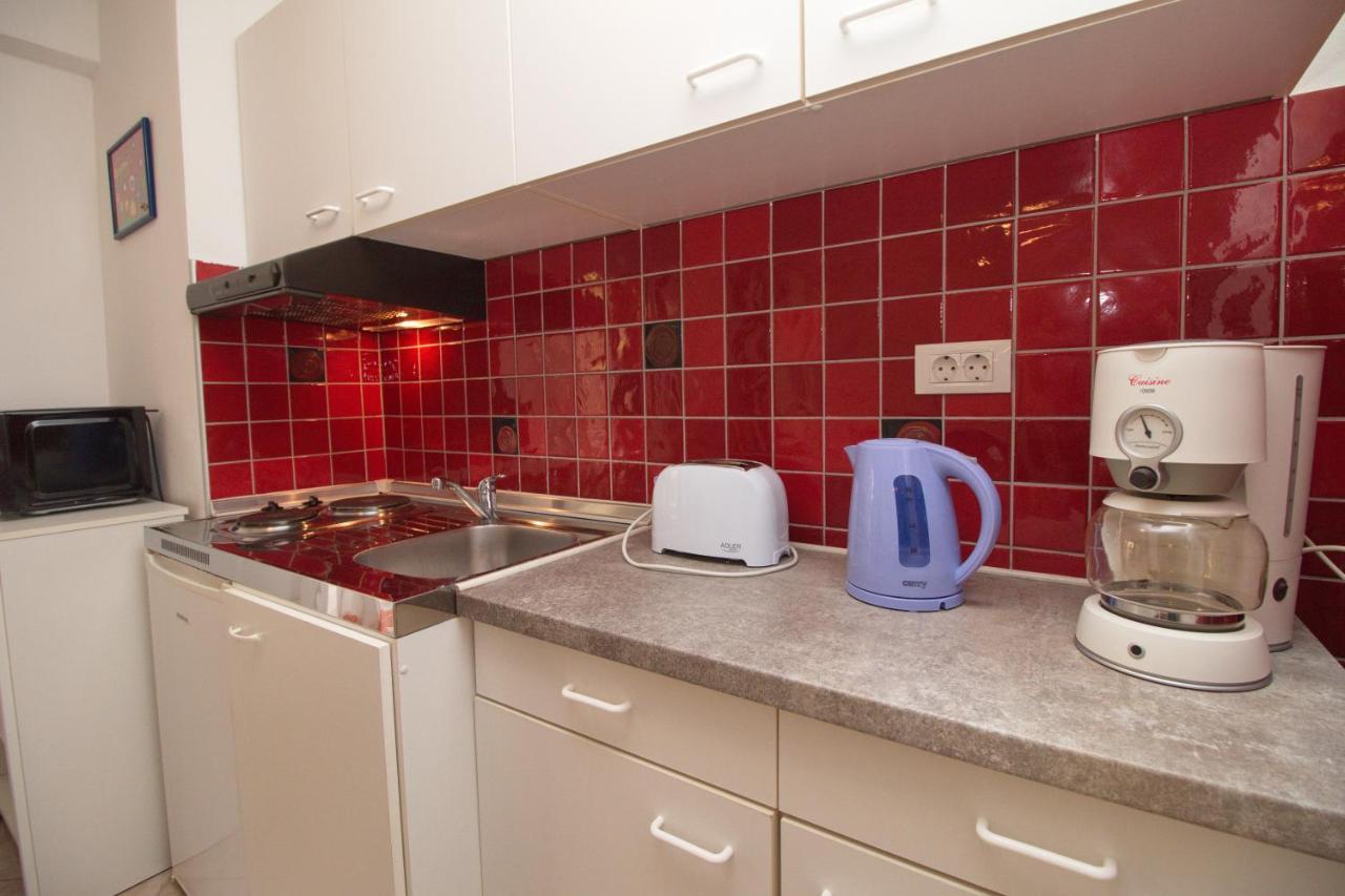 Apartments Lidija Ровинь Экстерьер фото